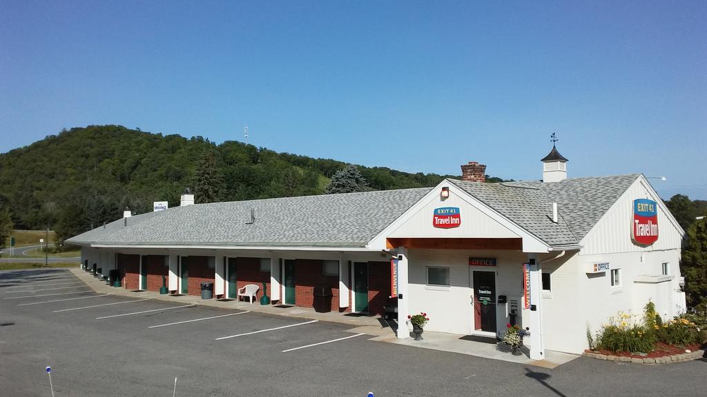 Exit 41 Travel Inn 利特尔顿 外观 照片