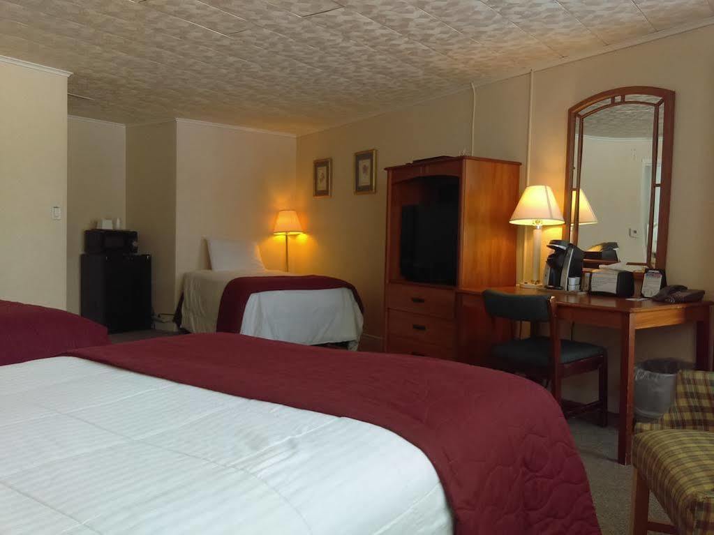 Exit 41 Travel Inn 利特尔顿 外观 照片